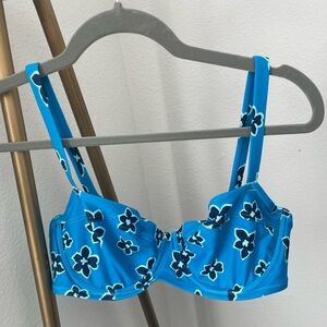 Aerie NWT 36D Unlined Underwire Bikini Top Blue Floral Print